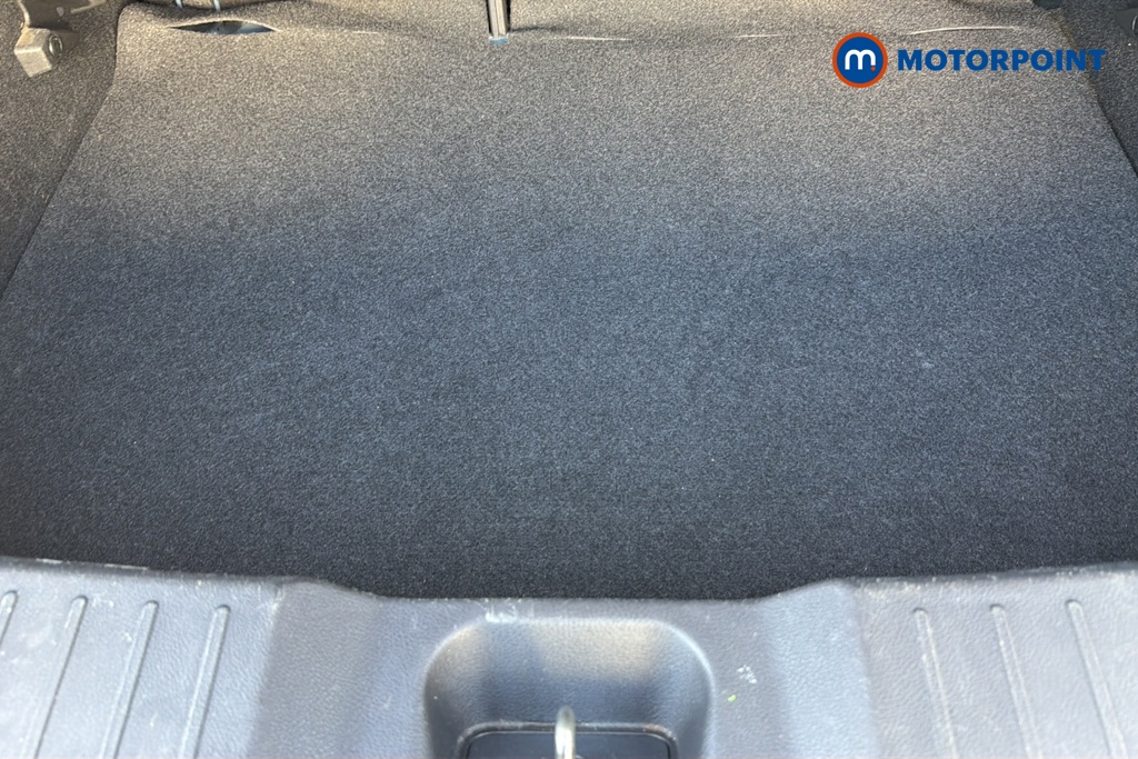 Nissan Juke N-Connecta Automatic Petrol SUV - Stock Number (1643954) - 33rd supplementary image