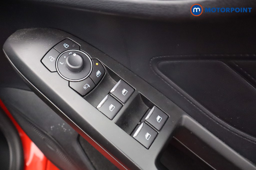Ford Focus St-Line Manual Petrol Hatchback - Stock Number (1644062) - 3rd supplementary image