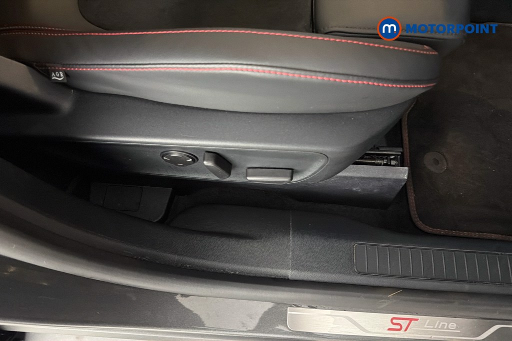 Ford Kuga St-Line Automatic Petrol-Electric Hybrid SUV - Stock Number (1644290) - 25th supplementary image