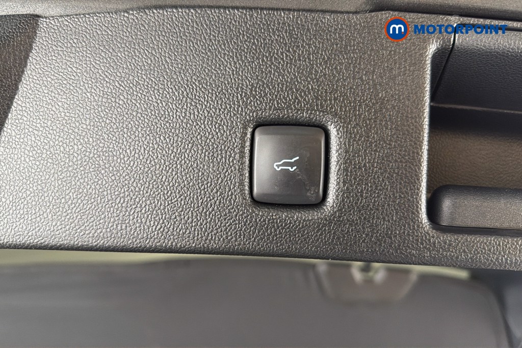Ford Kuga St-Line Automatic Petrol-Electric Hybrid SUV - Stock Number (1644290) - 35th supplementary image