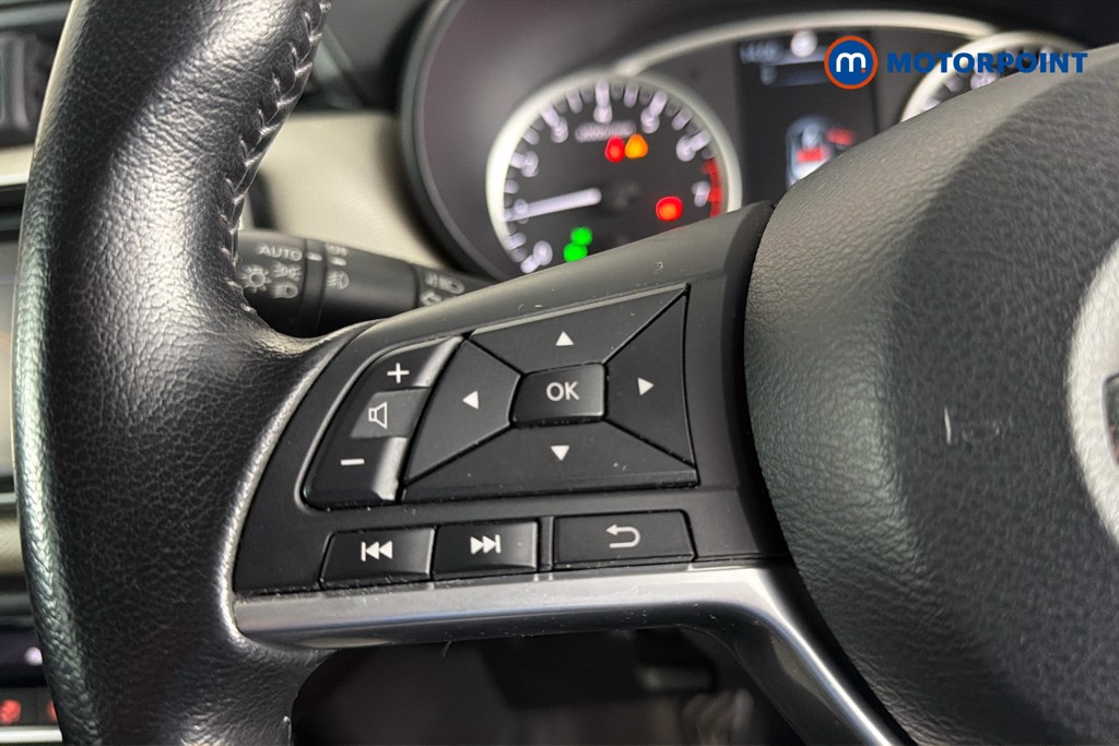 Nissan Micra N-Connecta Manual Petrol Hatchback - Stock Number (1644324) - 3rd supplementary image