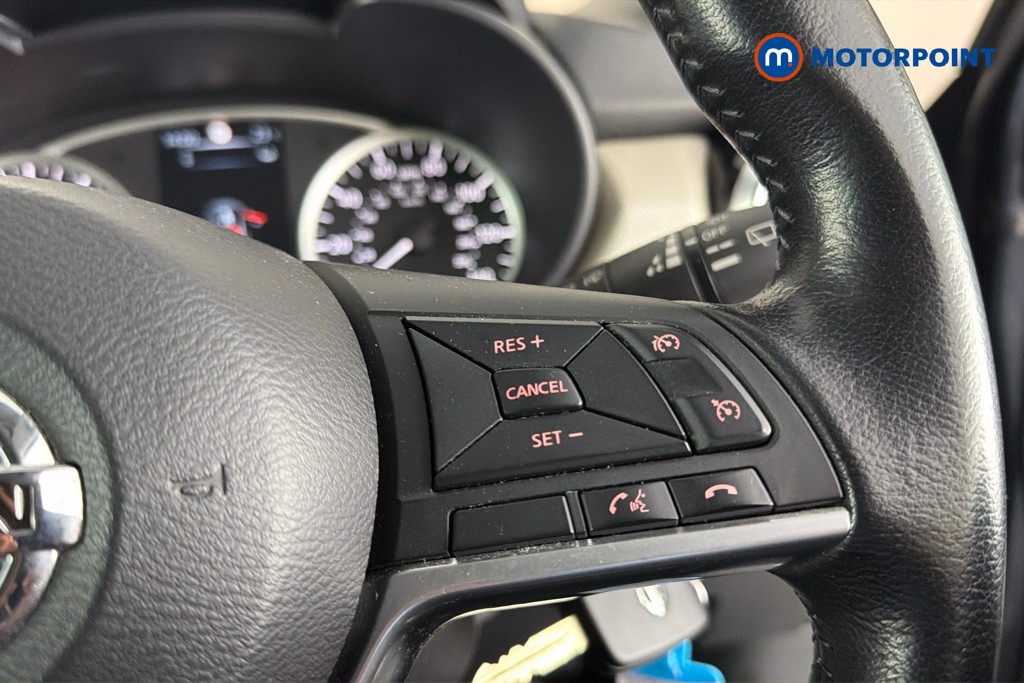 Nissan Micra N-Connecta Manual Petrol Hatchback - Stock Number (1644324) - 4th supplementary image