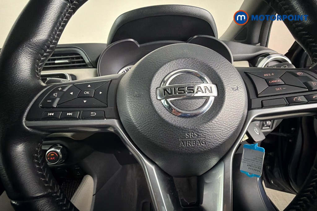 Nissan Micra N-Connecta Manual Petrol Hatchback - Stock Number (1644324) - 5th supplementary image
