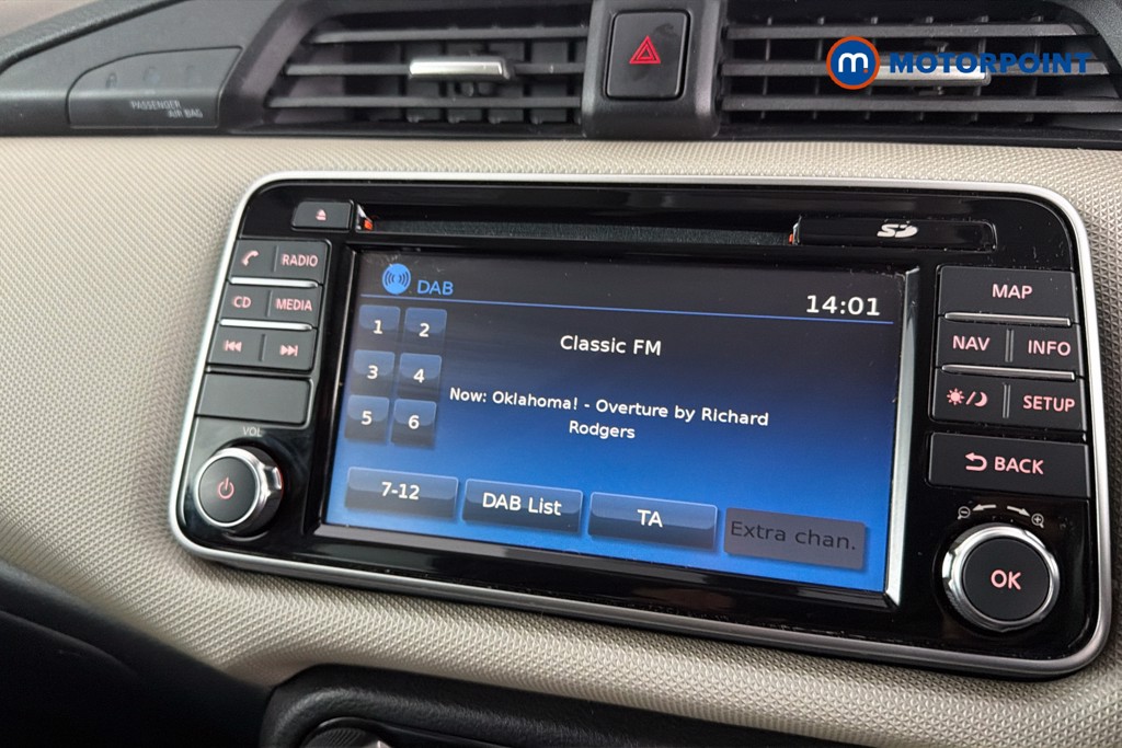 Nissan Micra N-Connecta Manual Petrol Hatchback - Stock Number (1644324) - 9th supplementary image