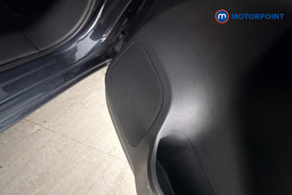 Nissan Micra N-Connecta Manual Petrol Hatchback - Stock Number (1644324) - 21st supplementary image