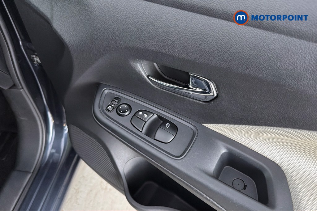 Nissan Micra N-Connecta Manual Petrol Hatchback - Stock Number (1644324) - 42nd supplementary image