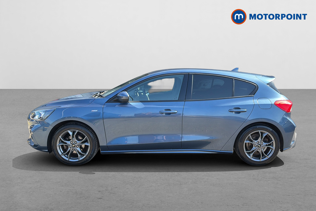 Ford Focus St-Line Manual Petrol Hatchback - Stock Number (1644396) - Drivers side