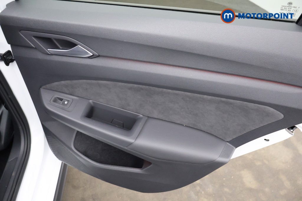 Volkswagen Golf GTI Automatic Petrol Hatchback - Stock Number (1644500) - 16th supplementary image