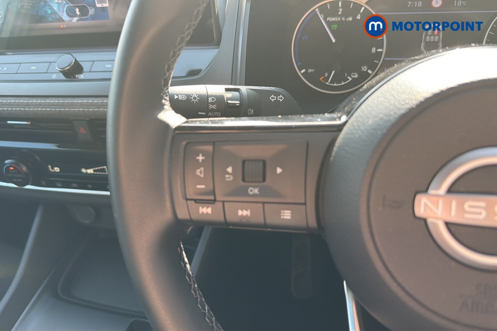 Nissan Qashqai Acenta Premium Automatic Petrol-Electric Hybrid SUV - Stock Number (1645620) - 4th supplementary image