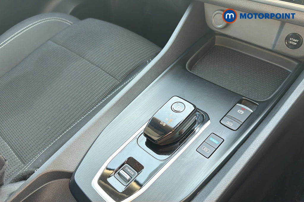 Nissan Qashqai Acenta Premium Automatic Petrol-Electric Hybrid SUV - Stock Number (1645620) - 15th supplementary image