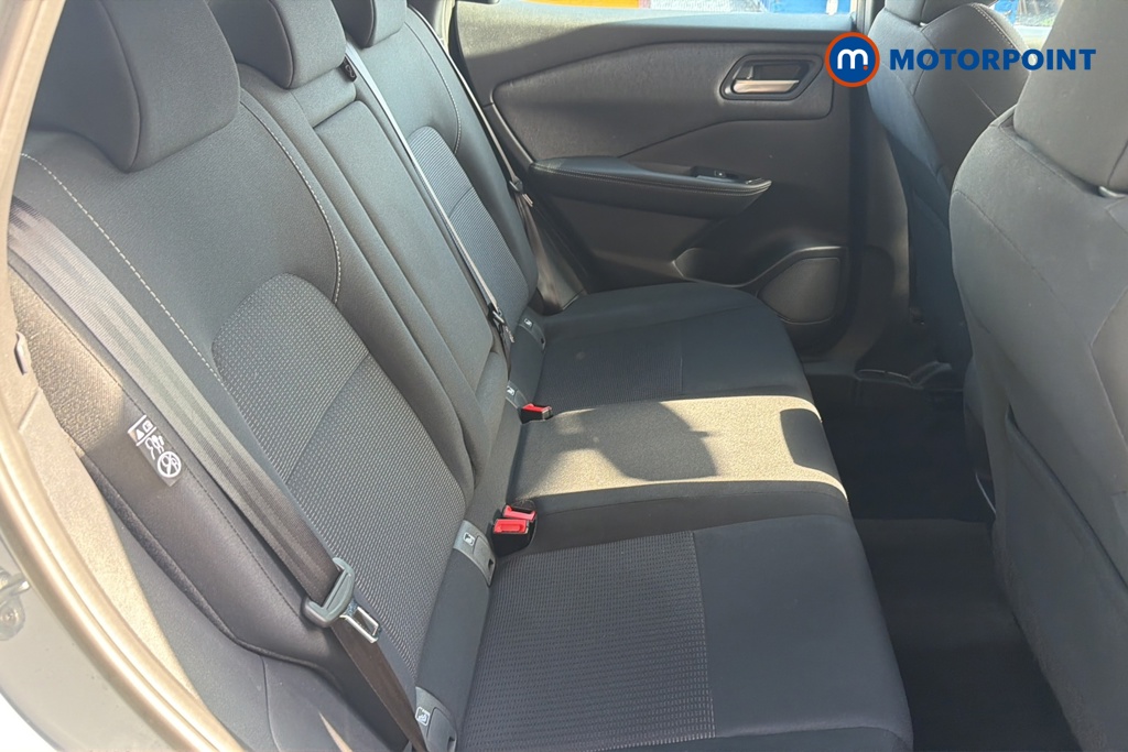 Nissan Qashqai Acenta Premium Automatic Petrol-Electric Hybrid SUV - Stock Number (1645620) - 25th supplementary image