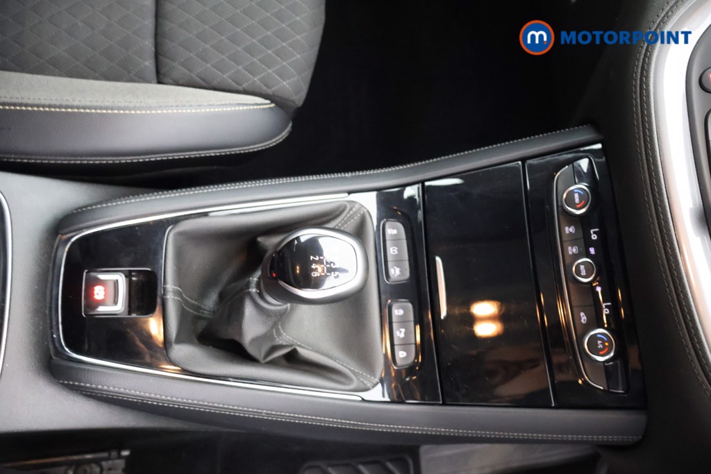 Vauxhall Grandland X Sport Nav Manual Diesel SUV - Stock Number (1645780) - 13th supplementary image