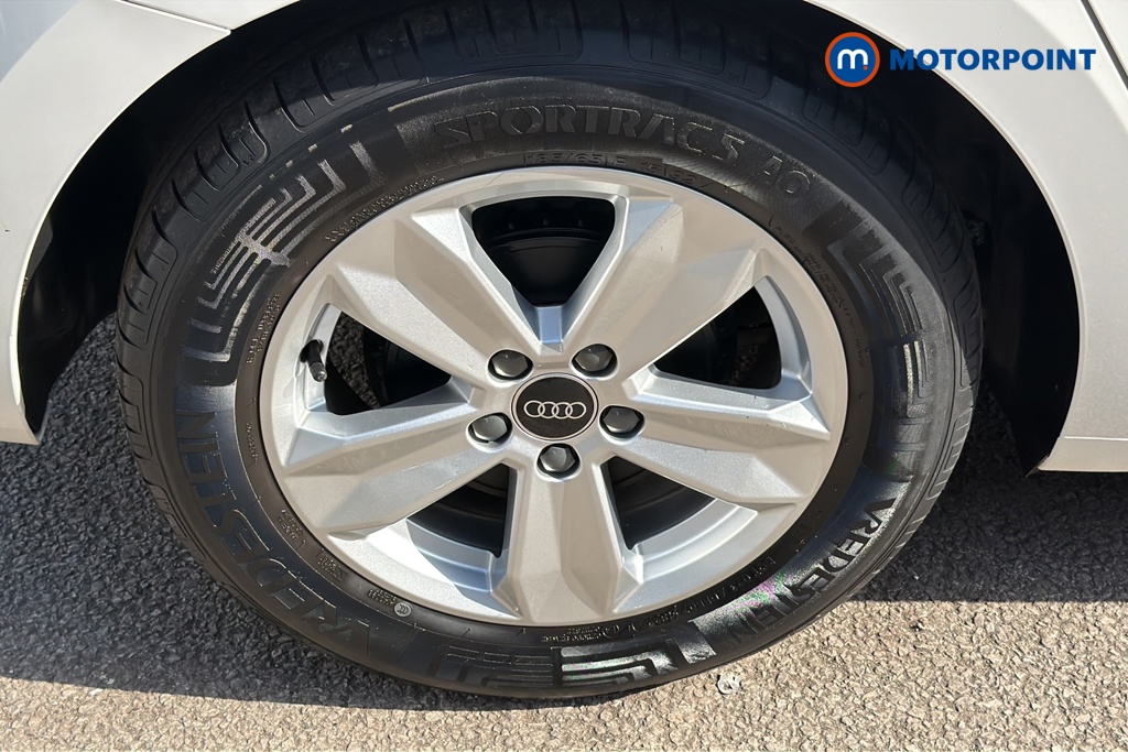 Audi A1 Technik Manual Petrol Hatchback - Stock Number (1645885) - 46th supplementary image