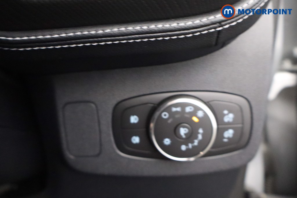 Ford Puma St-Line Vignale Manual Petrol SUV - Stock Number (1645936) - 12th supplementary image