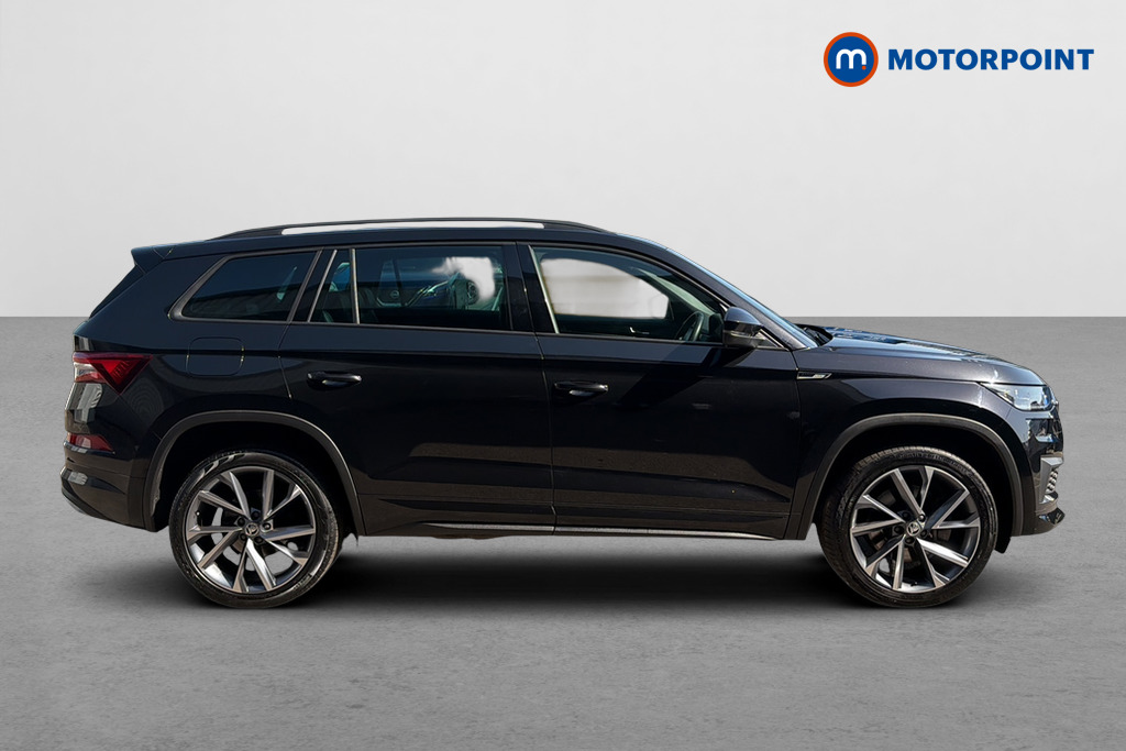 Skoda Kodiaq Sport Line Automatic Petrol SUV - Stock Number (1646038) - Passenger side