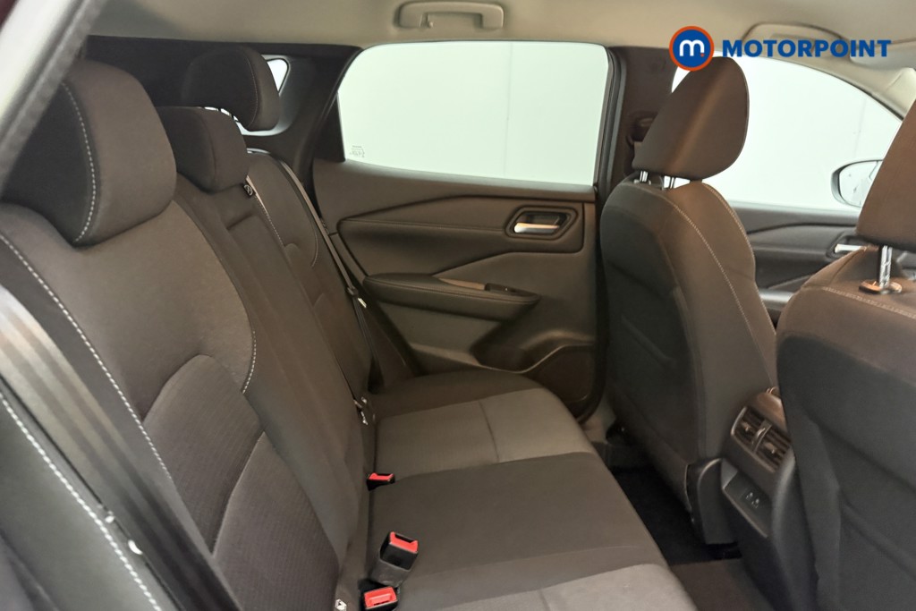 Nissan Qashqai N-Connecta Manual Petrol SUV - Stock Number (1646163) - 12th supplementary image