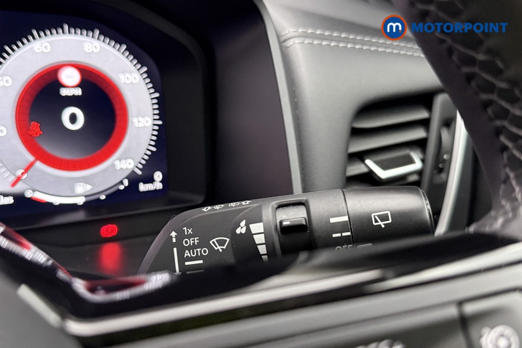 Nissan Qashqai N-Connecta Manual Petrol SUV - Stock Number (1646163) - 39th supplementary image