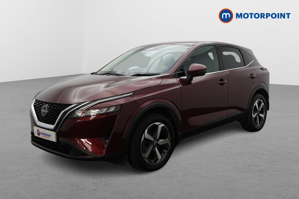 Nissan Qashqai N-Connecta Manual Petrol SUV - Stock Number (1646163) - Passenger side front corner