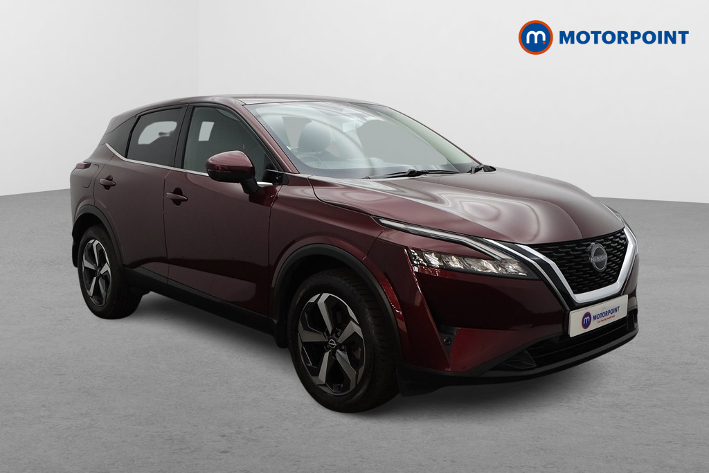 Nissan Qashqai N-Connecta Manual Petrol SUV - Stock Number (1646163) - Drivers side front corner