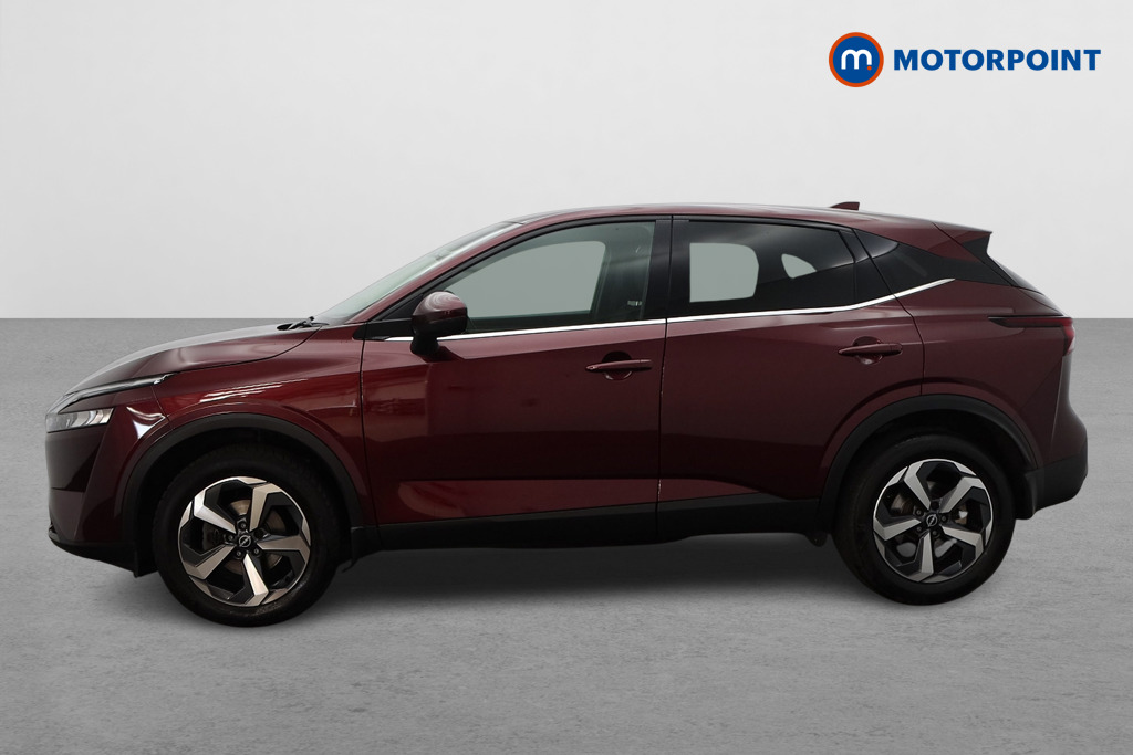 Nissan Qashqai N-Connecta Manual Petrol SUV - Stock Number (1646163) - Passenger side