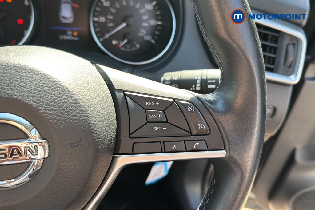 Nissan Qashqai Acenta Premium Manual Petrol SUV - Stock Number (1646189) - 3rd supplementary image