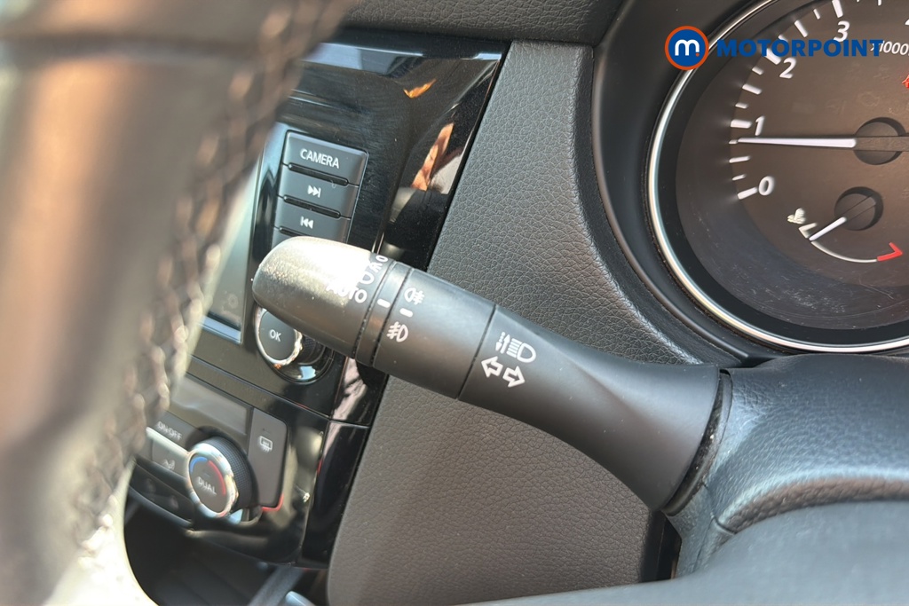 Nissan Qashqai Acenta Premium Manual Petrol SUV - Stock Number (1646189) - 5th supplementary image