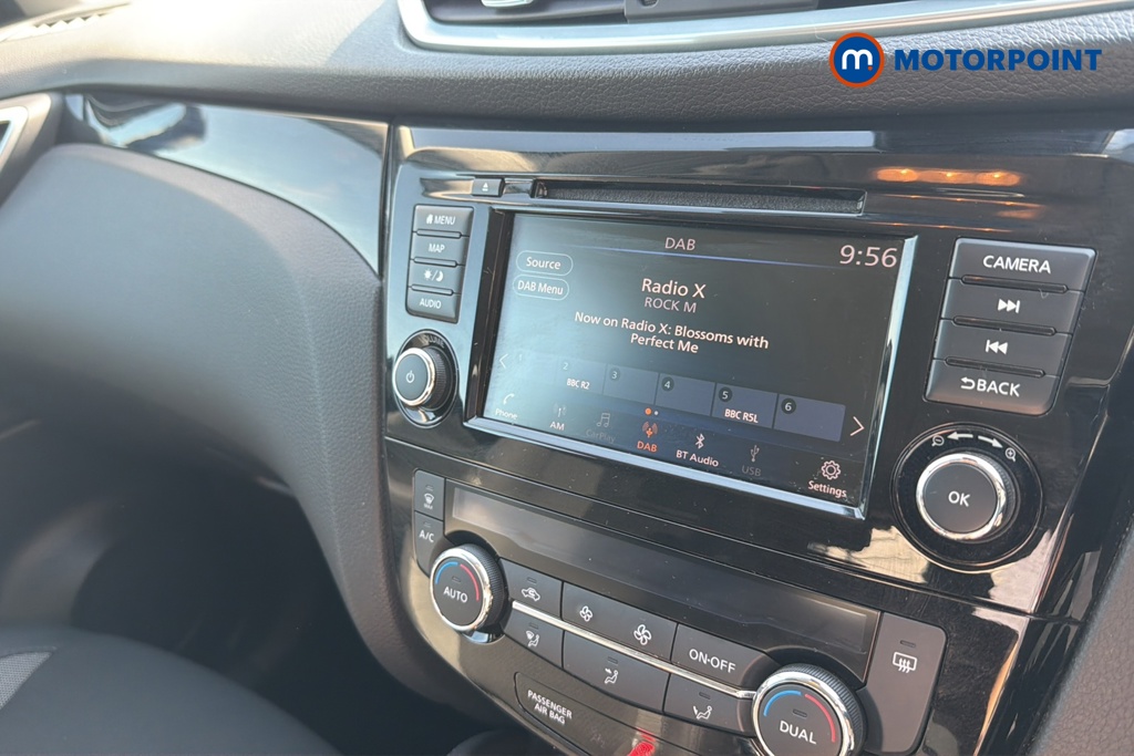 Nissan Qashqai Acenta Premium Manual Petrol SUV - Stock Number (1646189) - 8th supplementary image
