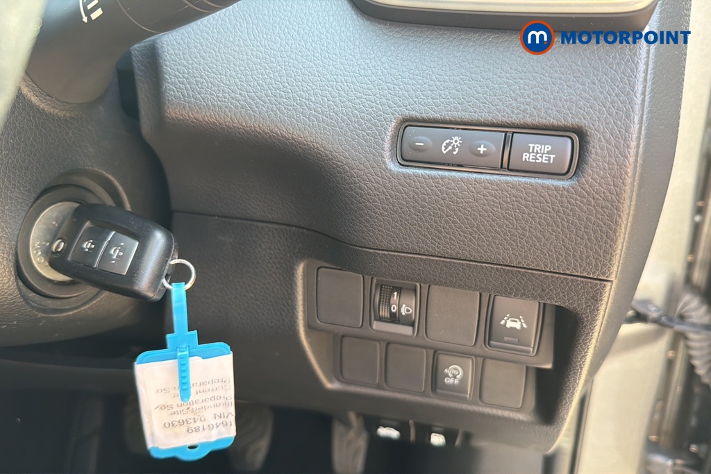 Nissan Qashqai Acenta Premium Manual Petrol SUV - Stock Number (1646189) - 11th supplementary image