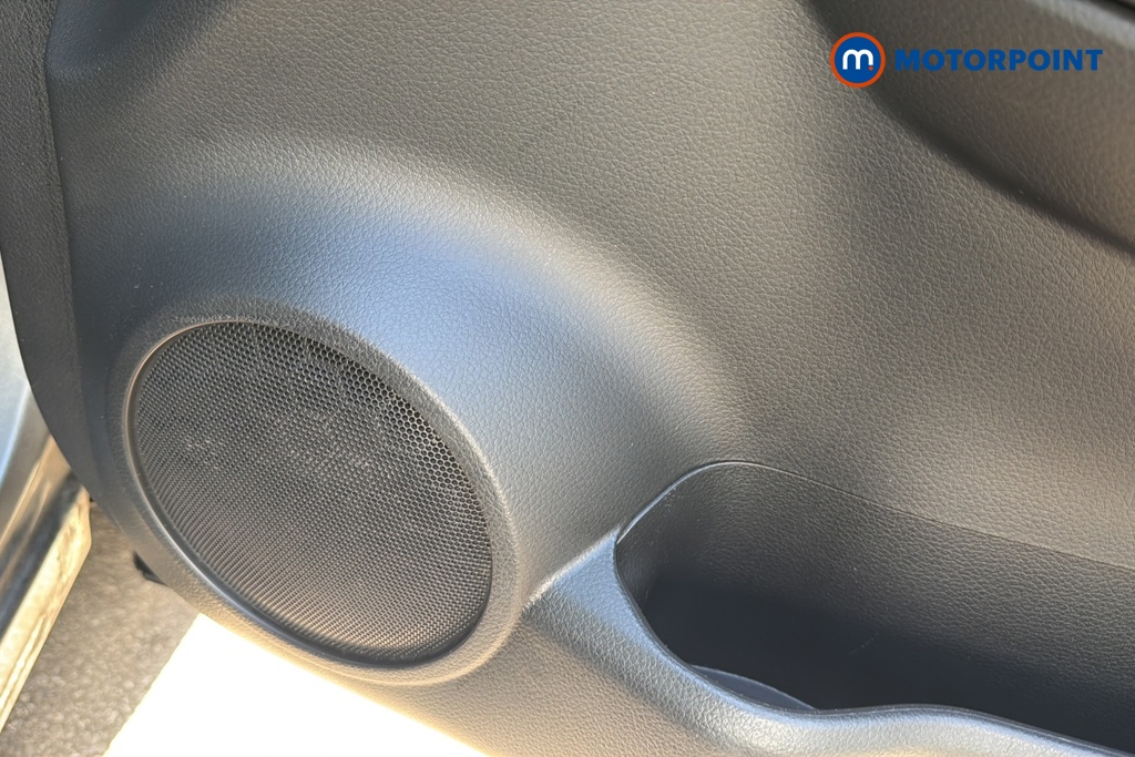 Nissan Qashqai Acenta Premium Manual Petrol SUV - Stock Number (1646189) - 21st supplementary image