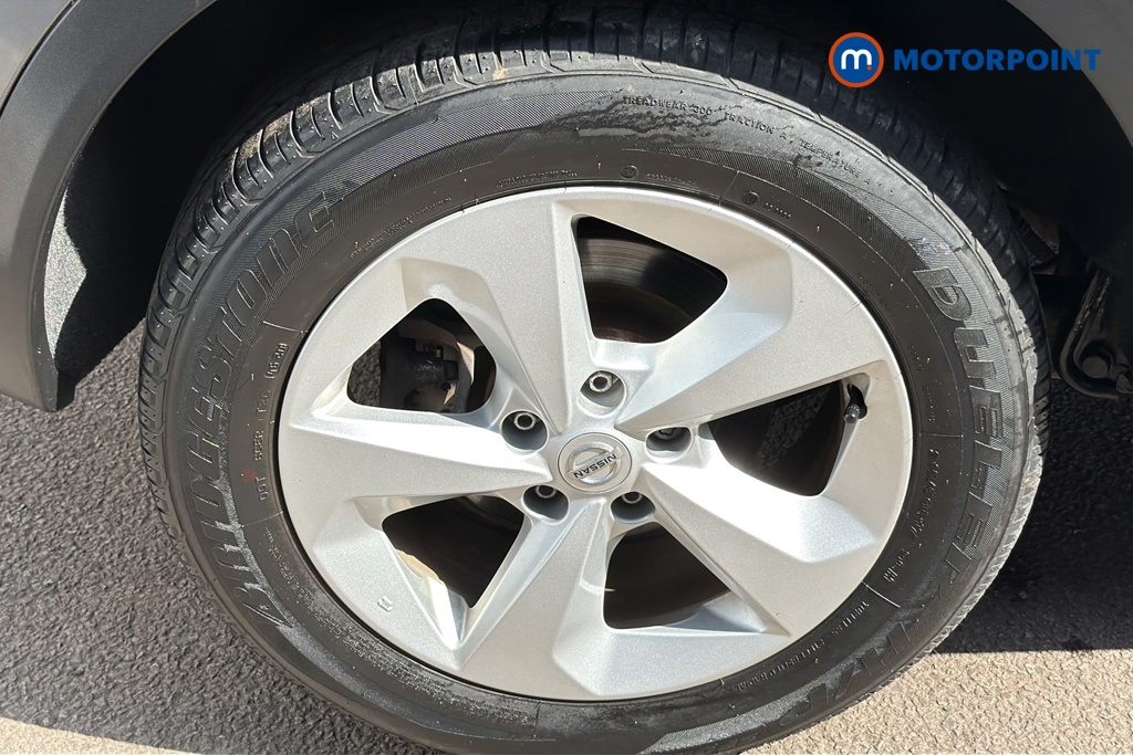Nissan Qashqai Acenta Premium Manual Petrol SUV - Stock Number (1646189) - 46th supplementary image
