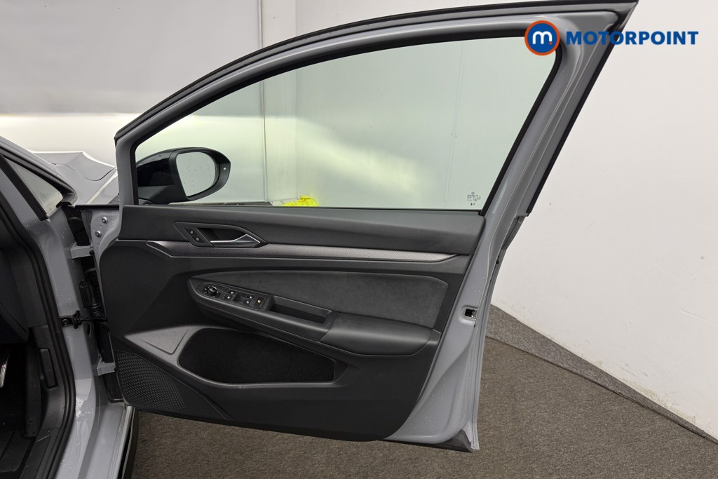 Volkswagen Golf Black Edition Automatic Petrol Hatchback - Stock Number (1646353) - 22nd supplementary image