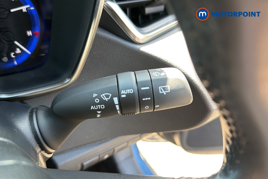 Toyota Corolla Excel Automatic Petrol-Electric Hybrid Hatchback - Stock Number (1646509) - 6th supplementary image