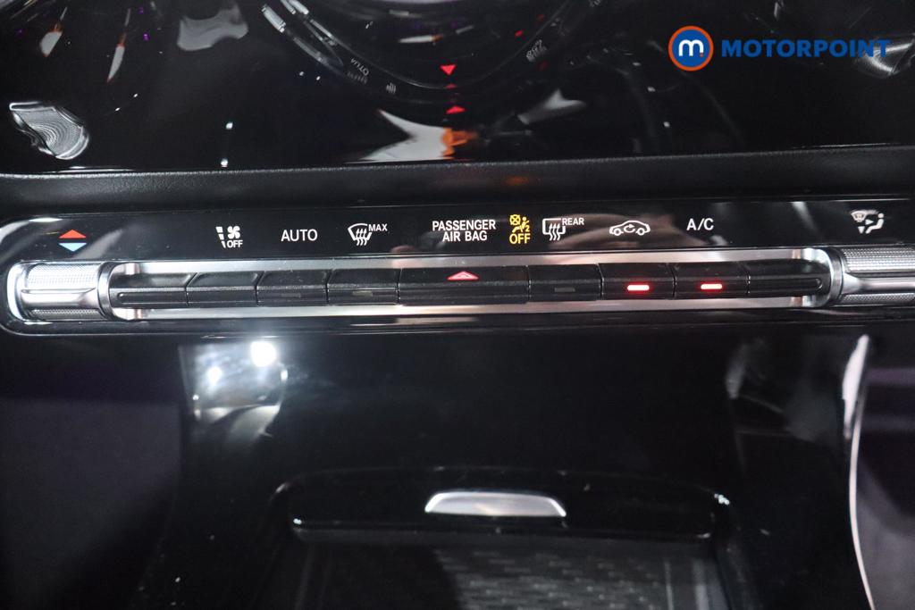 Mercedes-Benz A Class Amg Line Automatic Petrol Hatchback - Stock Number (1646972) - 14th supplementary image