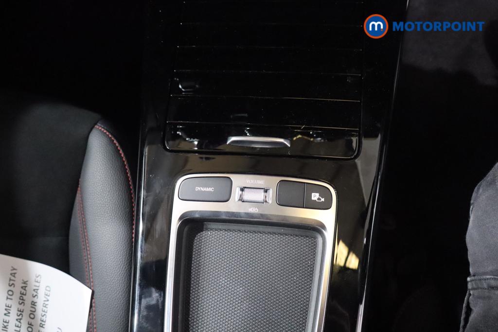 Mercedes-Benz A Class Amg Line Automatic Petrol Hatchback - Stock Number (1646972) - 15th supplementary image