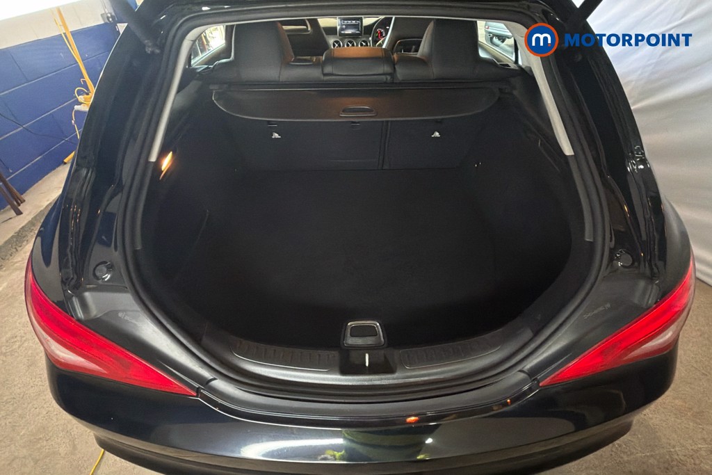 Mercedes-Benz CLA Amg Line Edtion Manual Petrol Estate - Stock Number (1633116) - 33rd supplementary image