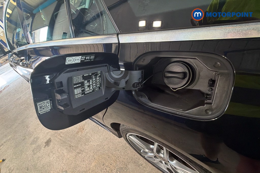 Mercedes-Benz CLA Amg Line Edtion Manual Petrol Estate - Stock Number (1633116) - 41st supplementary image