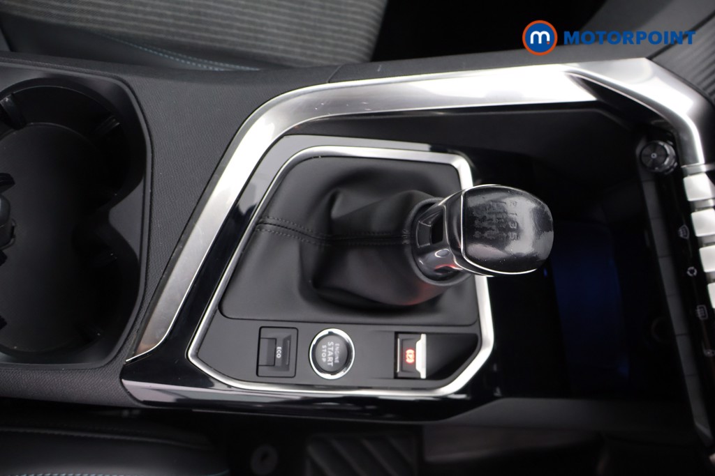 Peugeot 5008 Allure Manual Petrol SUV - Stock Number (1634909) - 9th supplementary image