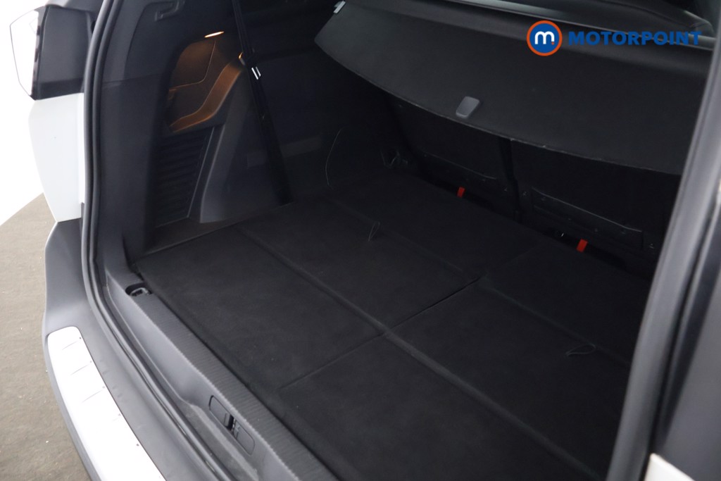 Peugeot 5008 Allure Manual Petrol SUV - Stock Number (1634909) - 16th supplementary image