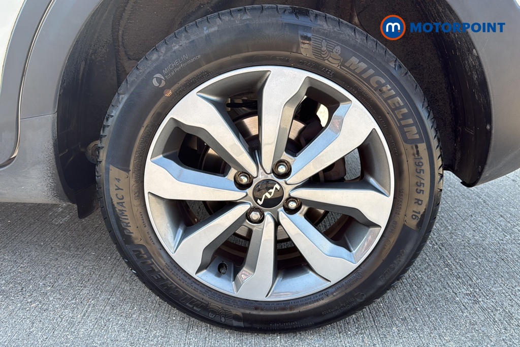 KIA Stonic 2 Manual Petrol SUV - Stock Number (1635574) - 45th supplementary image