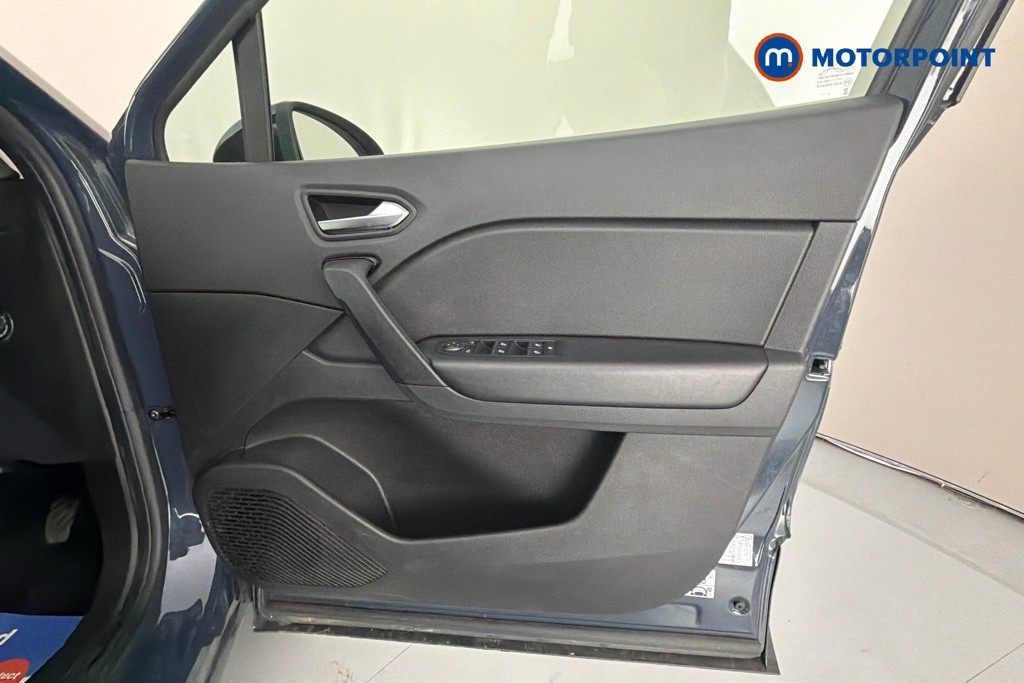 Renault Captur Evolution Manual Petrol SUV - Stock Number (1636123) - 19th supplementary image