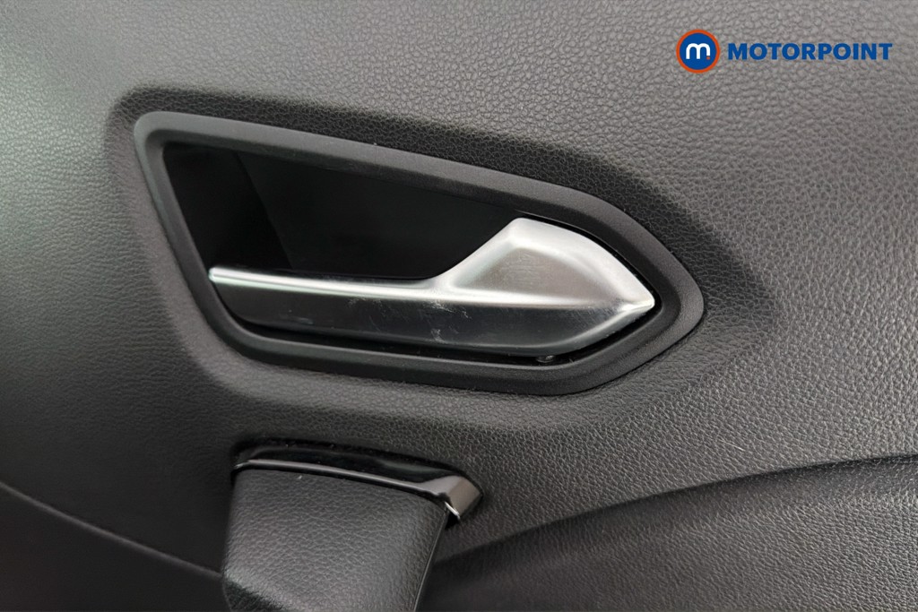 Renault Captur Evolution Manual Petrol SUV - Stock Number (1636123) - 42nd supplementary image