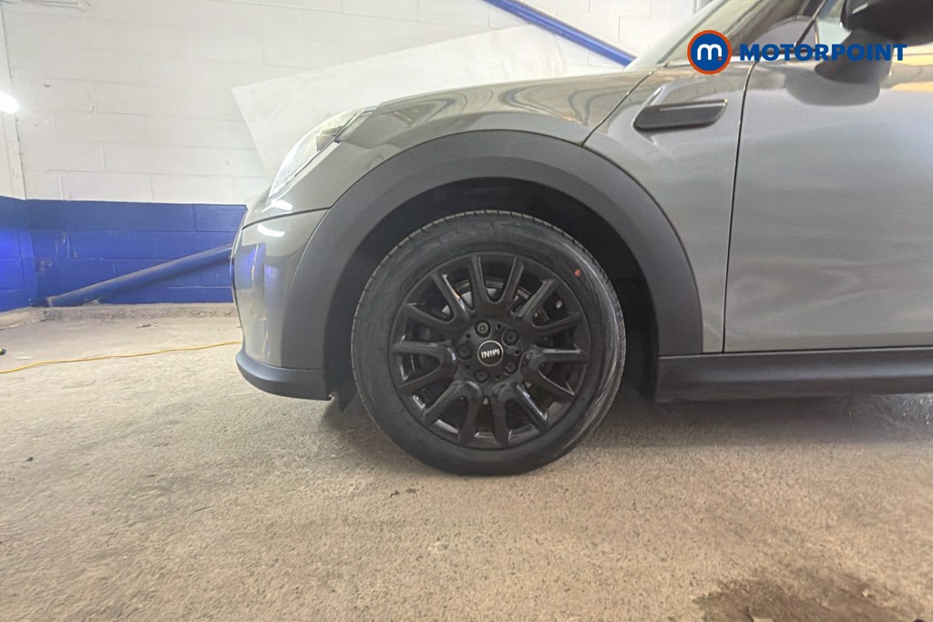 Mini Hatchback Cooper Classic Manual Petrol Hatchback - Stock Number (1636912) - 47th supplementary image