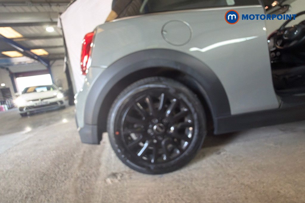 Mini Hatchback Cooper Classic Manual Petrol Hatchback - Stock Number (1636912) - 49th supplementary image