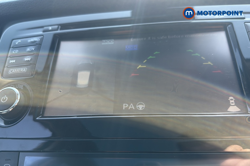 Nissan Qashqai Tekna Manual Diesel SUV - Stock Number (1637737) - 13th supplementary image