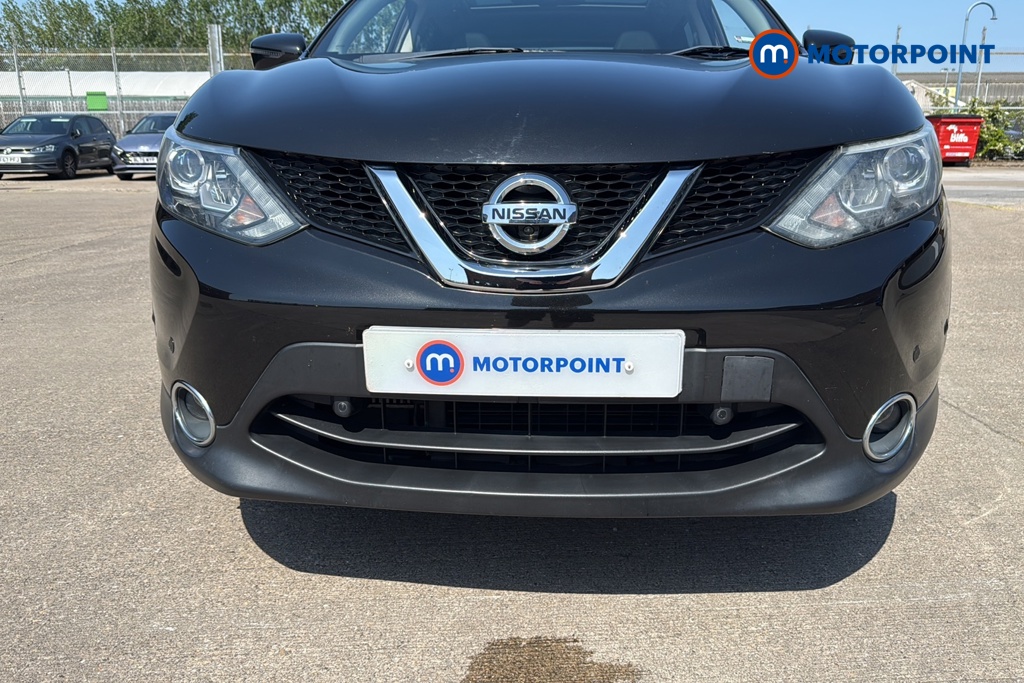 Nissan Qashqai Tekna Manual Diesel SUV - Stock Number (1637737) - 43rd supplementary image