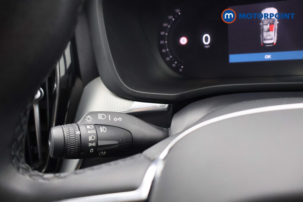 Volvo Xc60 Core Automatic Petrol Plug-In Hybrid SUV - Stock Number (1638893) - 5th supplementary image