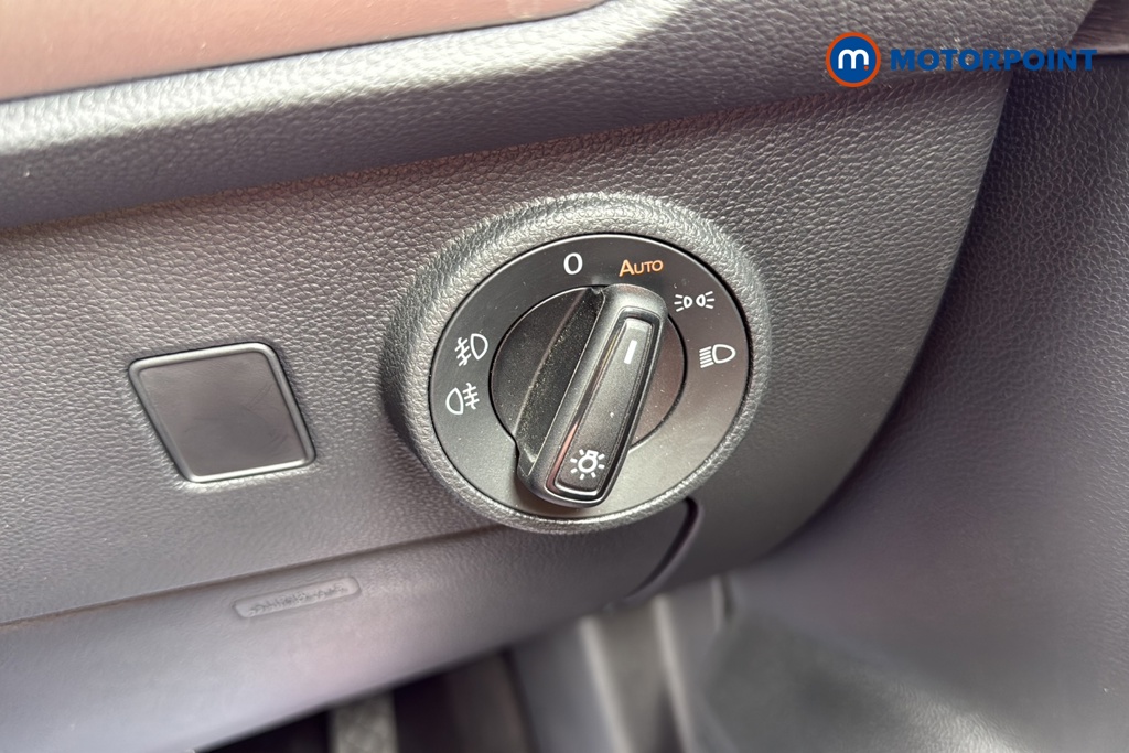 Seat Ateca Xperience Automatic Petrol SUV - Stock Number (1639632) - 11th supplementary image