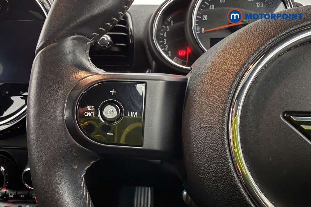 Mini Clubman Cooper Sport Automatic Petrol Estate - Stock Number (1640025) - 14th supplementary image