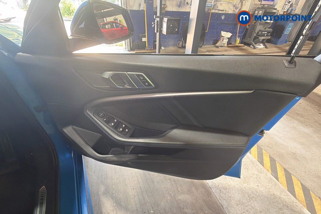 BMW 1 Series M Sport Automatic Petrol Hatchback - Stock Number (1640765) - 19th supplementary image