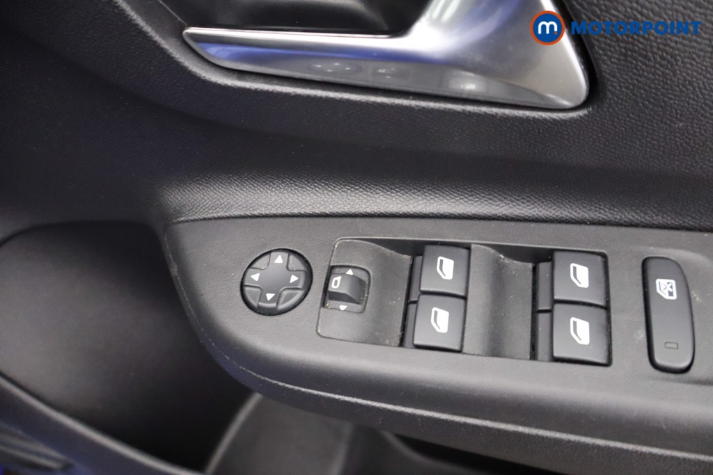 Vauxhall Corsa Design Manual Petrol Hatchback - Stock Number (1641303) - 9th supplementary image